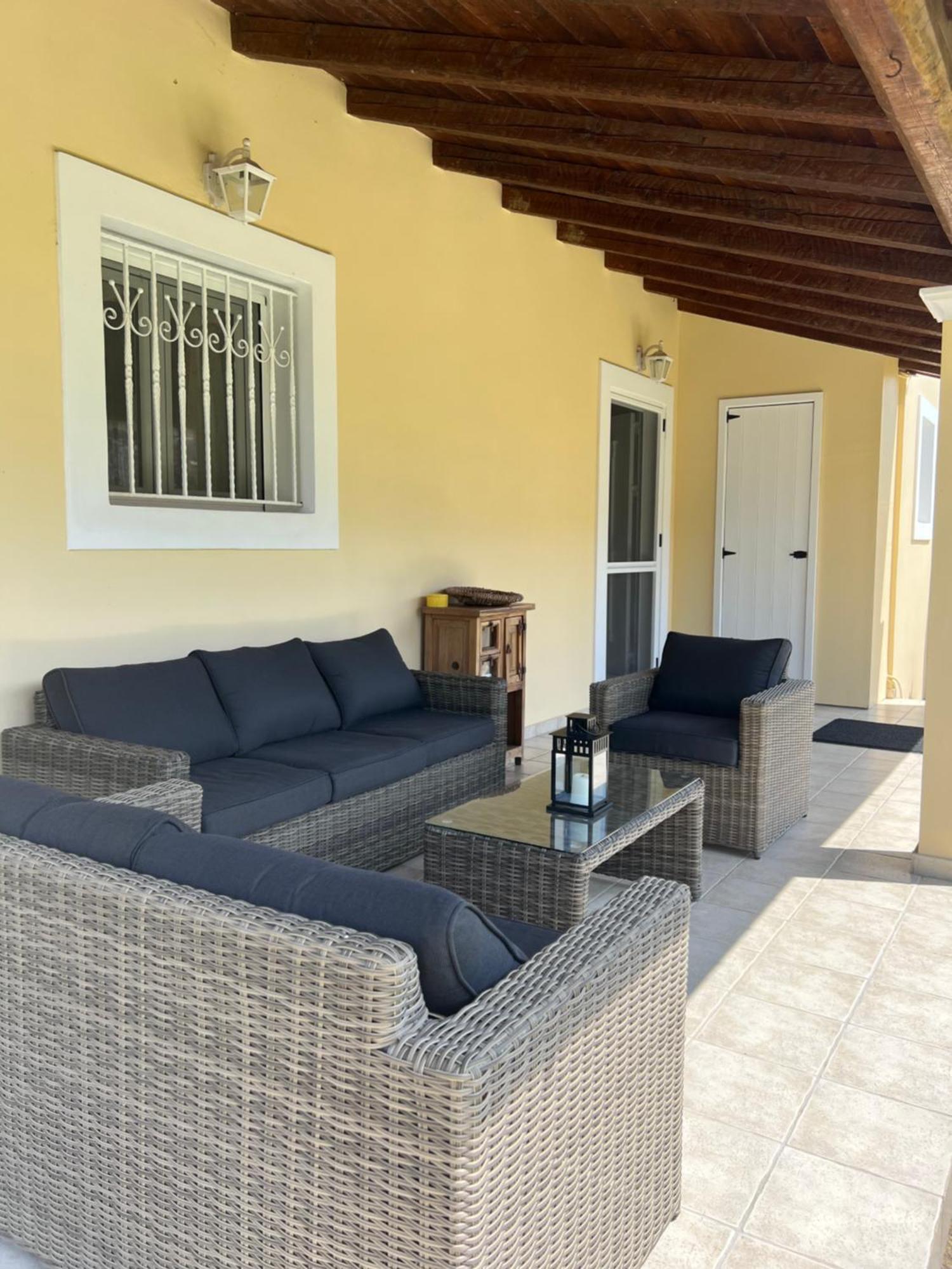 Villa Alexakis Doukádes Exteriör bild